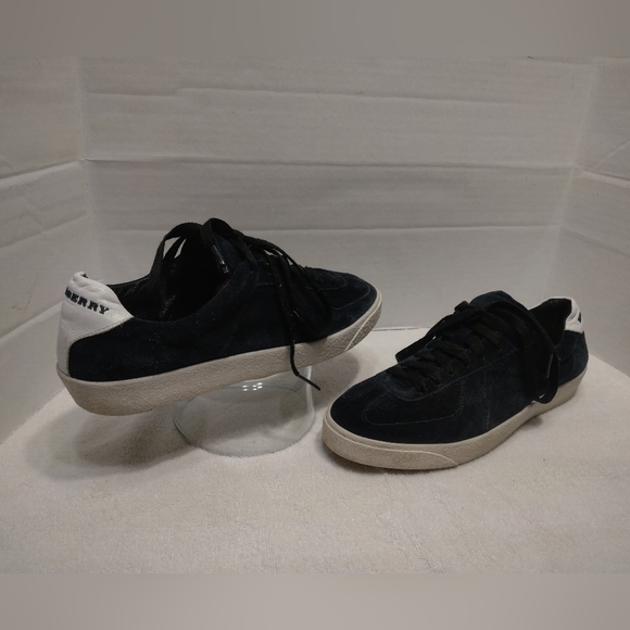 BURBERRY suede Snicker # 8 - Picture 5 of 12